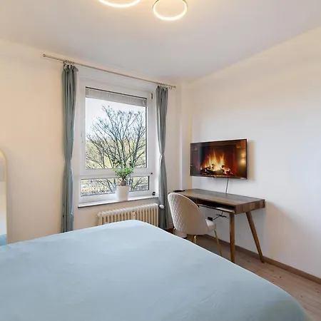 Charmante Im Apartment Dusseldorf